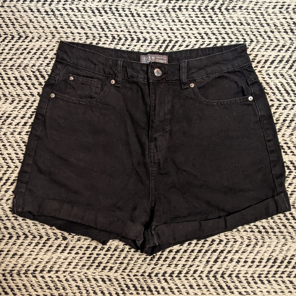 High-waisted Shorts